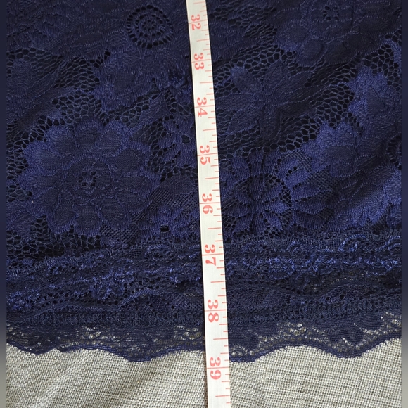 Blue Lace Sleeveless Cocktail Semi-formal Dress Size Medium - Picture 11 of 12